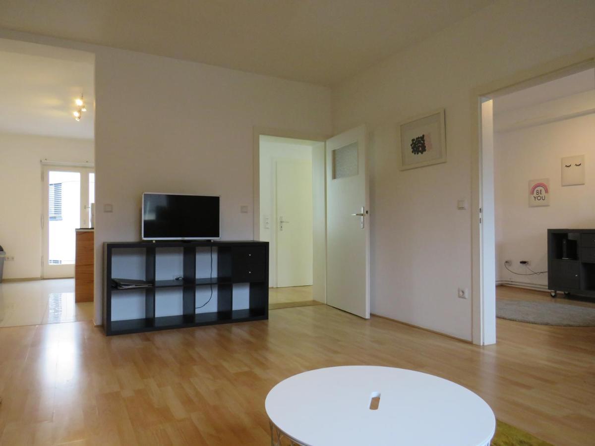 L8 Street - Mannheim Appartement Buitenkant foto